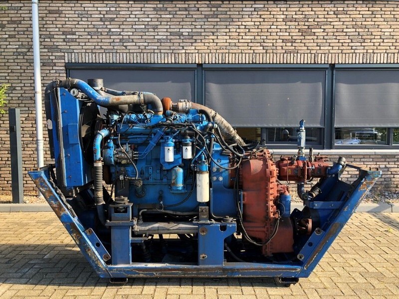 Sisu Valmet Diesel 74.234 ETA 181 HP diesel enine with ZF gearbox - Moteur: photos 1 Sisu Valmet Diesel 74.234 ETA 181 HP diesel enine with ZF gearbox - Moteur: photos 1