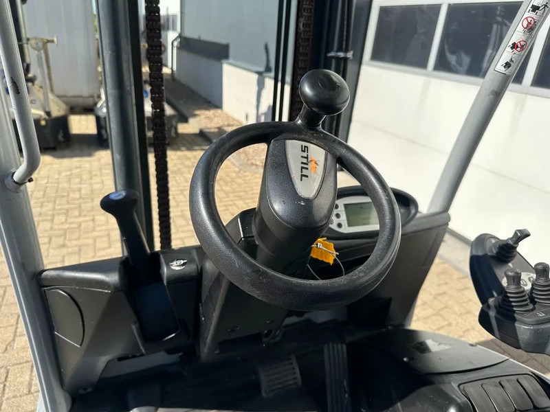 Chariot élévateur à gaz Still RX70-25 T 2.5 ton Duplex Sideshift LPG Heftruck 2020: photos 14