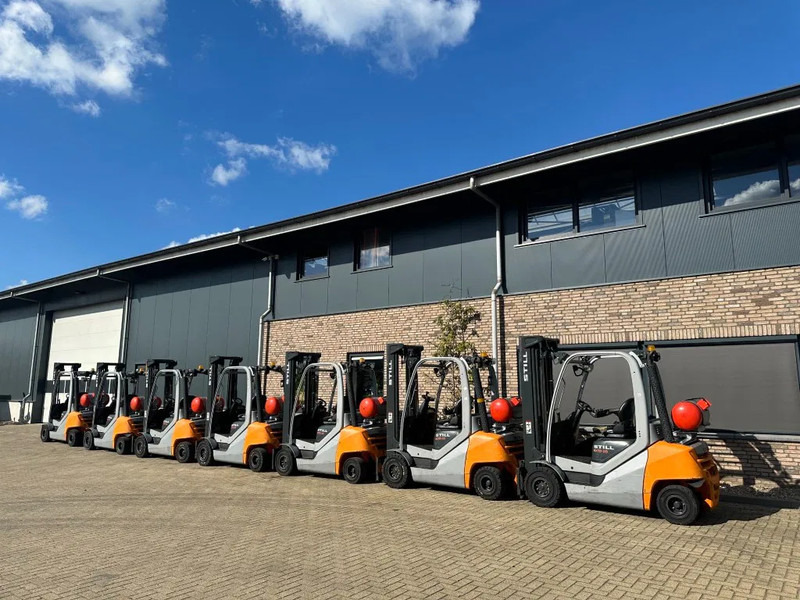 Chariot élévateur à gaz Still RX70-25 T 2.5 ton Duplex Sideshift LPG Heftruck 2020: photos 10