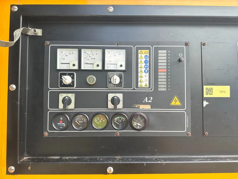 Volvo TWD 1210 G SDMO Leroy Somer 300 kVA Silent generatorset - Groupe électrogène: photos 4 Volvo TWD 1210 G SDMO Leroy Somer 300 kVA Silent generatorset - Groupe électrogène: photos 4