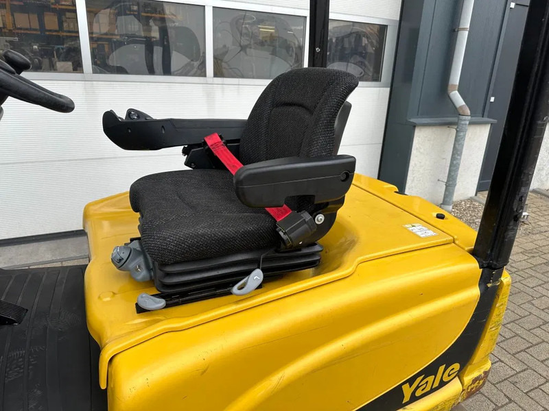 Chariot élévateur électrique Yale ERP22VL 2.2 ton Triplex Freelift Sideshift Elektra Heftruck Accu 2022: photos 7