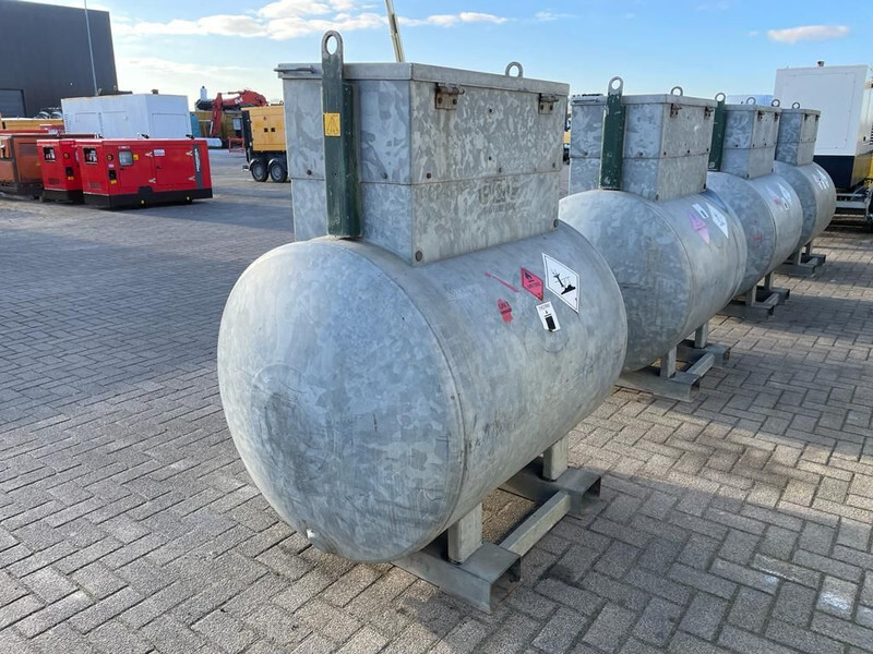 Dieseltank Rietberg 1000 liter Dieseltank Gegalvaniseerd IBC - Cuve de stockage: photos 4 Dieseltank Rietberg 1000 liter Dieseltank Gegalvaniseerd IBC - Cuve de stockage: photos 4