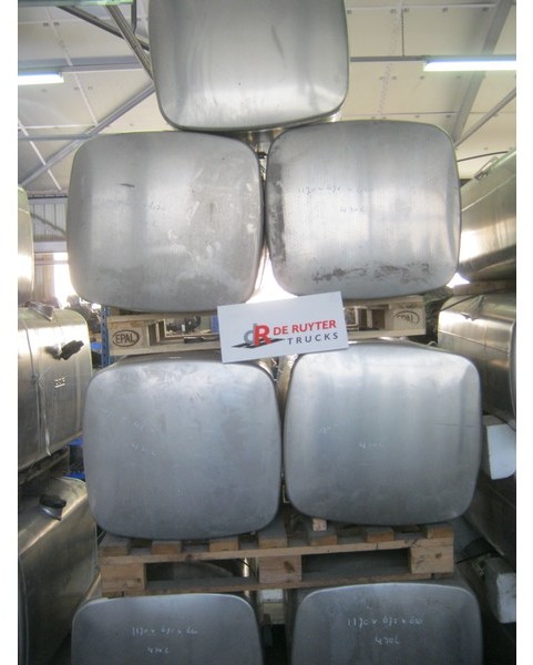 DAF Brandstoftanks voor CF en XF (aluminium) - Système de carburant: photos 2 DAF Brandstoftanks voor CF en XF (aluminium) - Système de carburant: photos 2