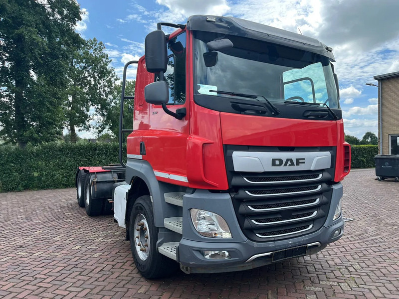 DAF CF 530 FAT intarder - Camion fourgon: photos 4 DAF CF 530 FAT intarder - Camion fourgon: photos 4