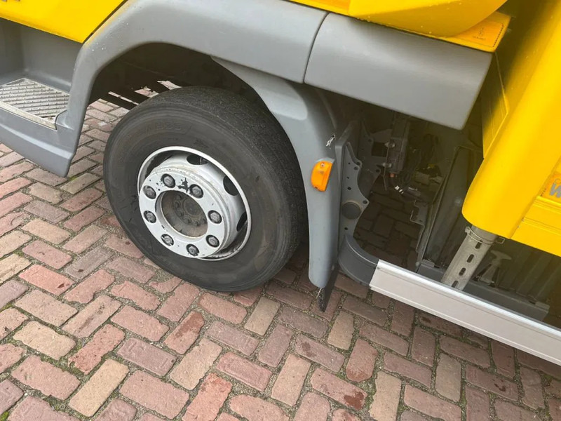 Camion fourgon DAF LF 210 FA 12 TN: photos 10