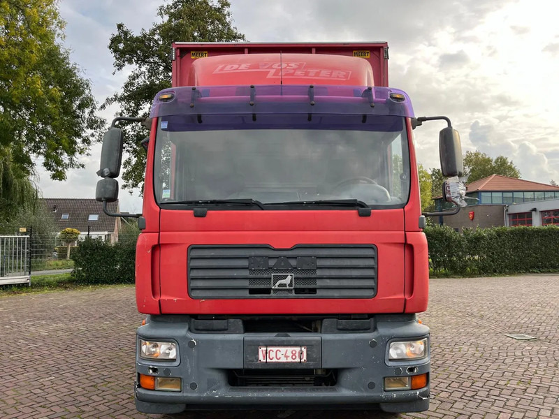 MAN TGM N18.240 - Camion fourgon: photos 3 MAN TGM N18.240 - Camion fourgon: photos 3