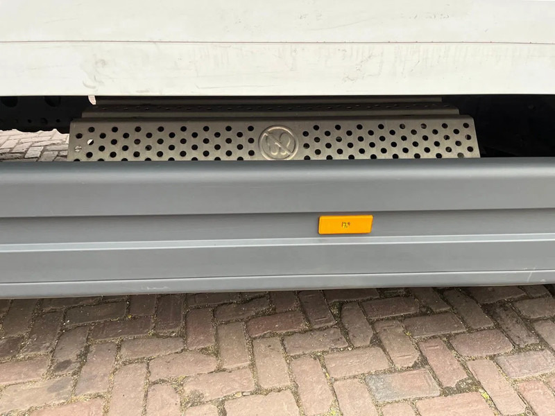 Camion fourgon Mercedes-Benz Atego 816: photos 20