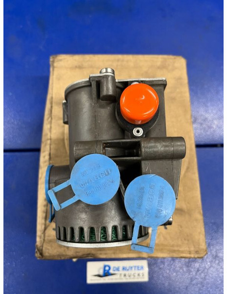 Mercedes-Benz EBS ventiel A0004291124 - Valve de frein pour Camion: photos 5 Mercedes-Benz EBS ventiel A0004291124 - Valve de frein pour Camion: photos 5