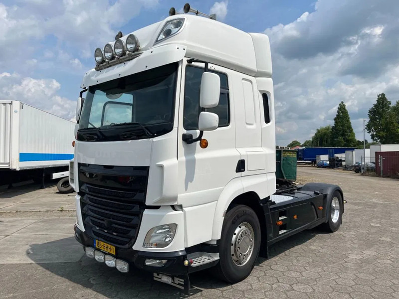 DAF CF 460 FT EURO 6 9 TN VOORAS RETARDER - Tracteur routier: photos 3 DAF CF 460 FT EURO 6 9 TN VOORAS RETARDER - Tracteur routier: photos 3