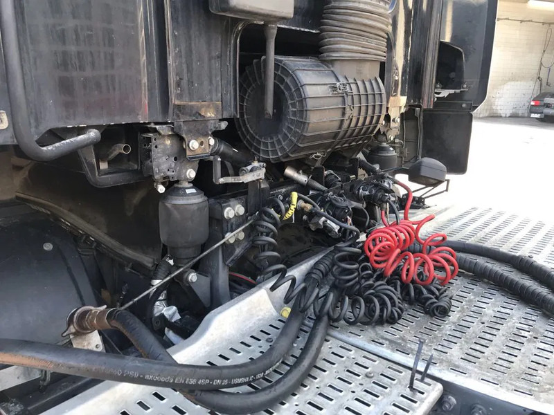 Tracteur routier DAF CF 480 FT EURO 6 HYDRAULICS: photos 11