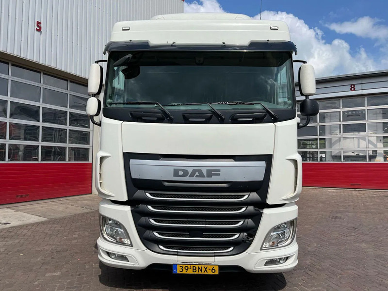 DAF XF 460 FT - Tracteur routier: photos 3 DAF XF 460 FT - Tracteur routier: photos 3
