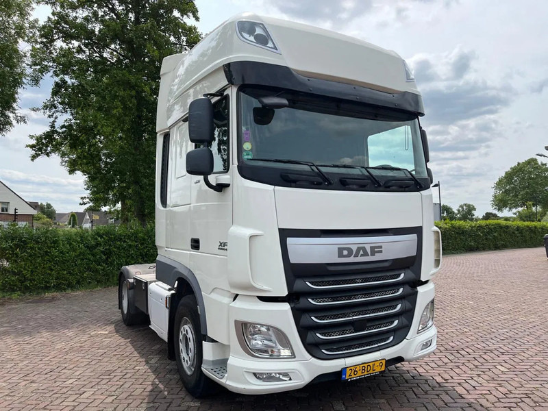 DAF XF 460 FT - Tracteur routier: photos 2 DAF XF 460 FT - Tracteur routier: photos 2