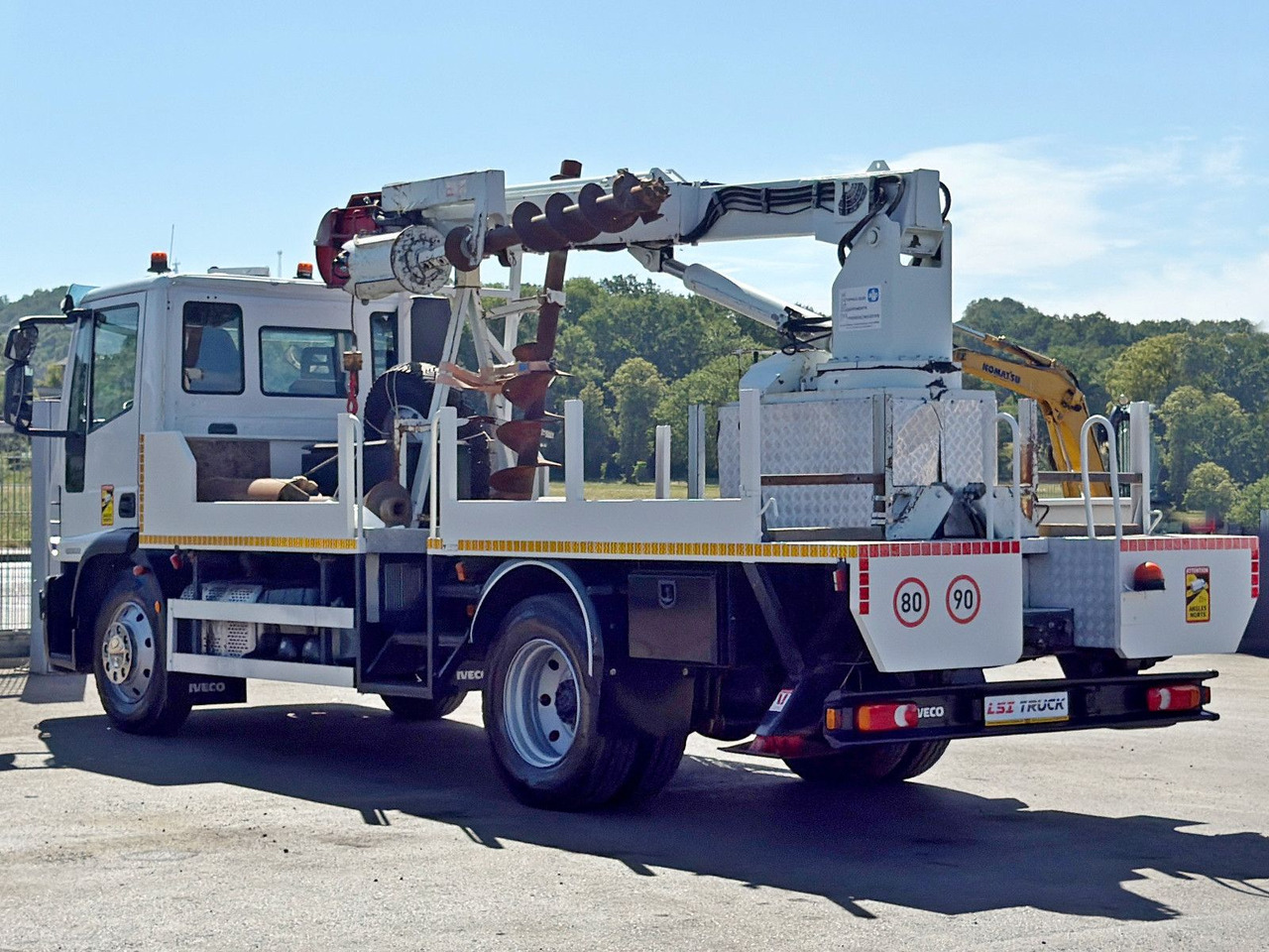 Camion, Camion grue Iveco Eurocargo 120E22 * Bohrgerät auf LKW + FUNK *TOP: photos 8