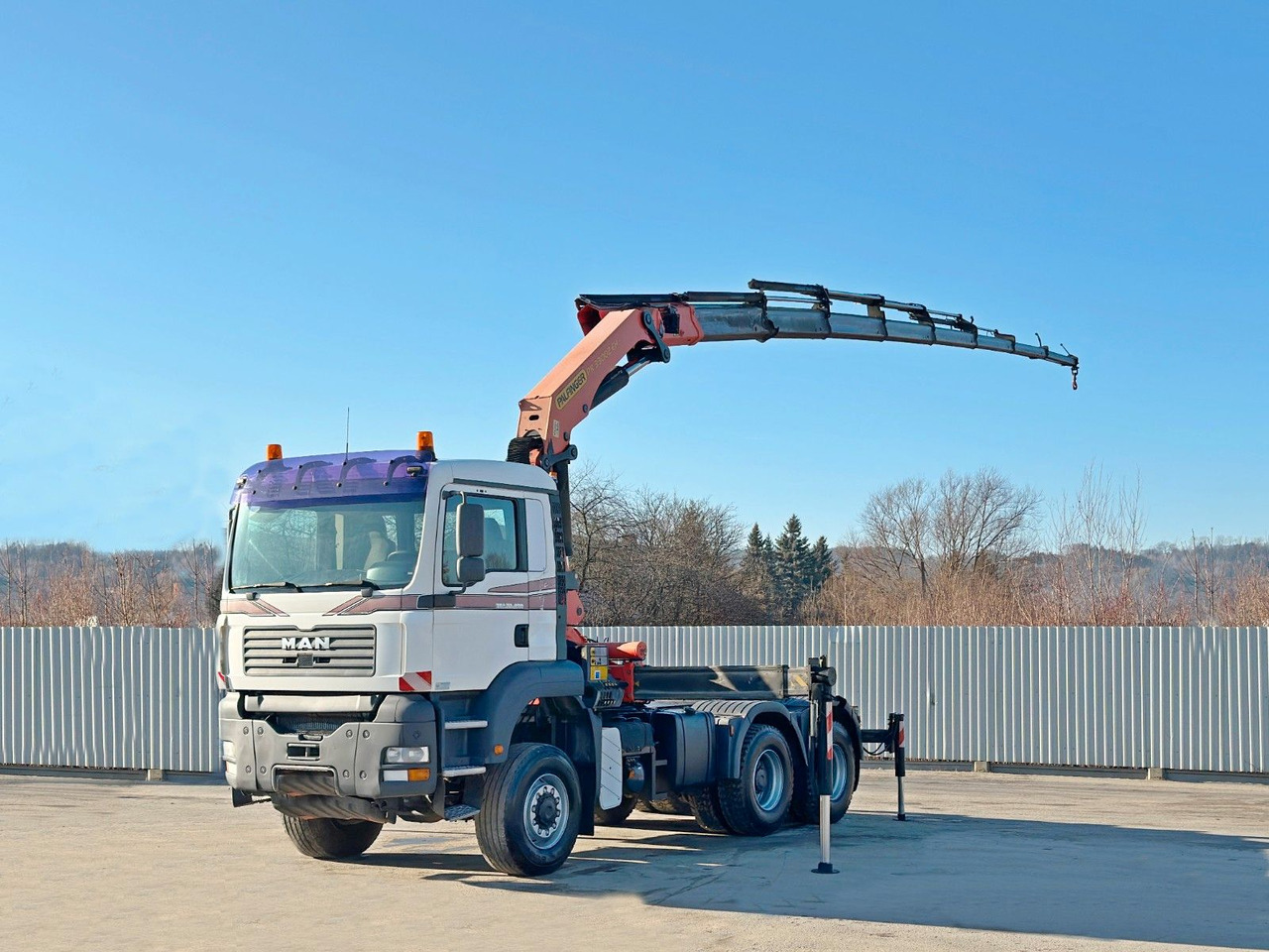 MAN TGA 33.480* Sattelzugmaschine * PK 33002-EH - Camion grue: photos 2 MAN TGA 33.480* Sattelzugmaschine * PK 33002-EH - Camion grue: photos 2