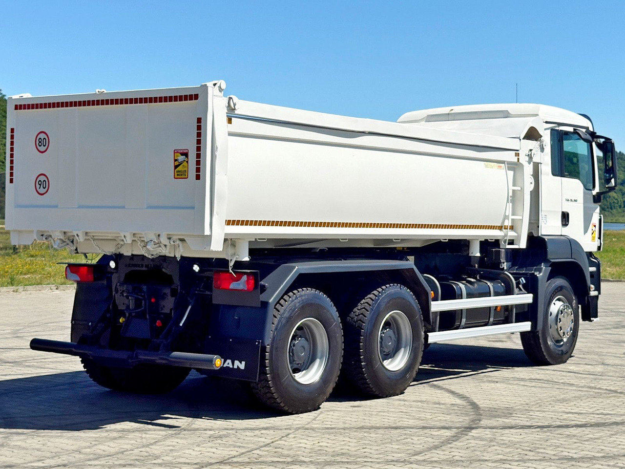 MAN TGS 26.360 Kipper 5,20 m + BORDMATIC / 6x4 en leasing occasion MAN TGS 26.360 Kipper 5,20 m + BORDMATIC / 6x4: photos 7