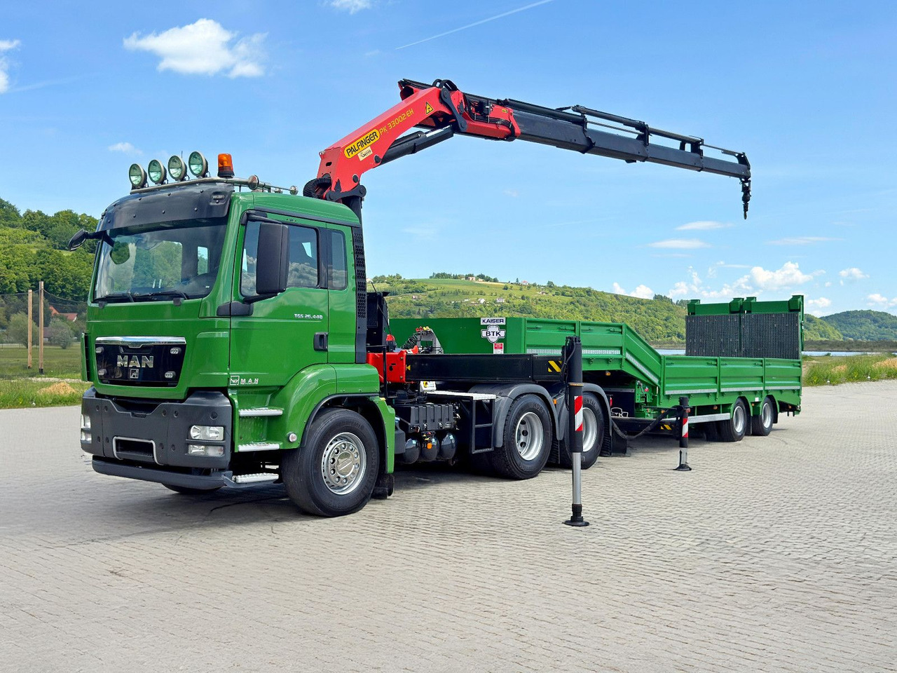 MAN TGS 26.440*Anhänger 10,35m + PK 33002-EH C/FUNK - Camion grue: photos 2 MAN TGS 26.440*Anhänger 10,35m + PK 33002-EH C/FUNK - Camion grue: photos 2