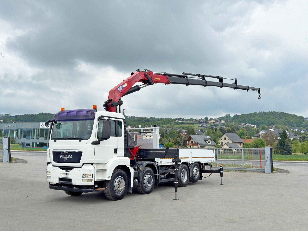 MAN TGS 35.440* KIPPER 6,00m * HMF 4220 K6/FUNK* 8x4 - Camion grue: photos 2 MAN TGS 35.440* KIPPER 6,00m * HMF 4220 K6/FUNK* 8x4 - Camion grue: photos 2