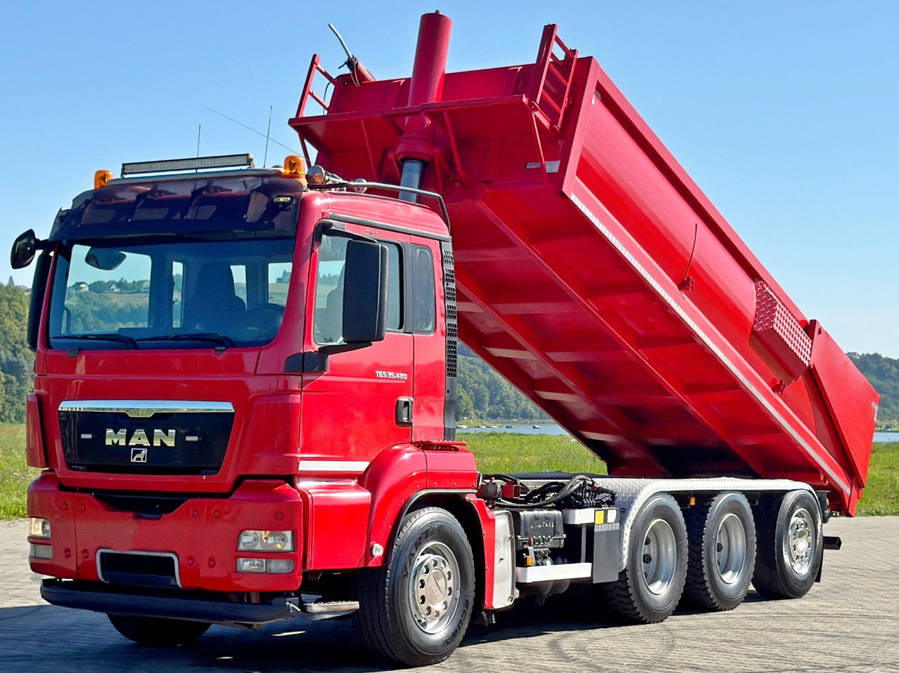 MAN TGS 35.480 * KIPPER 6,30 m * 8x4 - Camion benne: photos 3 MAN TGS 35.480 * KIPPER 6,30 m * 8x4 - Camion benne: photos 3