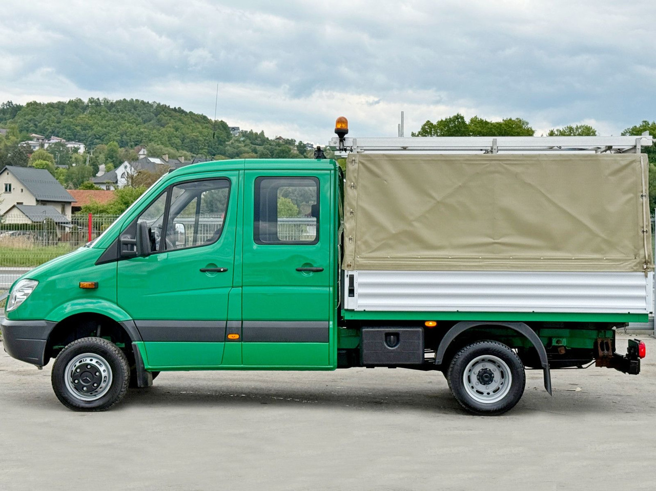 Mercedes-Benz Sprinter 516 CDI* Doppel Kabine! 4x4 *TOPZUSTAND - Utilitaire benne: photos 5 Mercedes-Benz Sprinter 516 CDI* Doppel Kabine! 4x4 *TOPZUSTAND - Utilitaire benne: photos 5