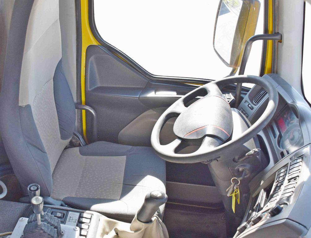 Camion benne Renault KERAX 410 DXI* KIPPER 6,00m + BORDMATIC/ 8x4 Renault KERAX 410 DXI* KIPPER 6,00m + BORDMATIC/ 8x4: photos 12 Camion benne Renault KERAX 410 DXI* KIPPER 6,00m + BORDMATIC/ 8x4 Renault KERAX 410 DXI* KIPPER 6,00m + BORDMATIC/ 8x4: photos 12