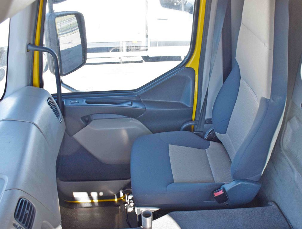 Camion benne Renault KERAX 410 DXI* KIPPER 6,00m + BORDMATIC/ 8x4 Renault KERAX 410 DXI* KIPPER 6,00m + BORDMATIC/ 8x4: photos 10 Camion benne Renault KERAX 410 DXI* KIPPER 6,00m + BORDMATIC/ 8x4 Renault KERAX 410 DXI* KIPPER 6,00m + BORDMATIC/ 8x4: photos 10