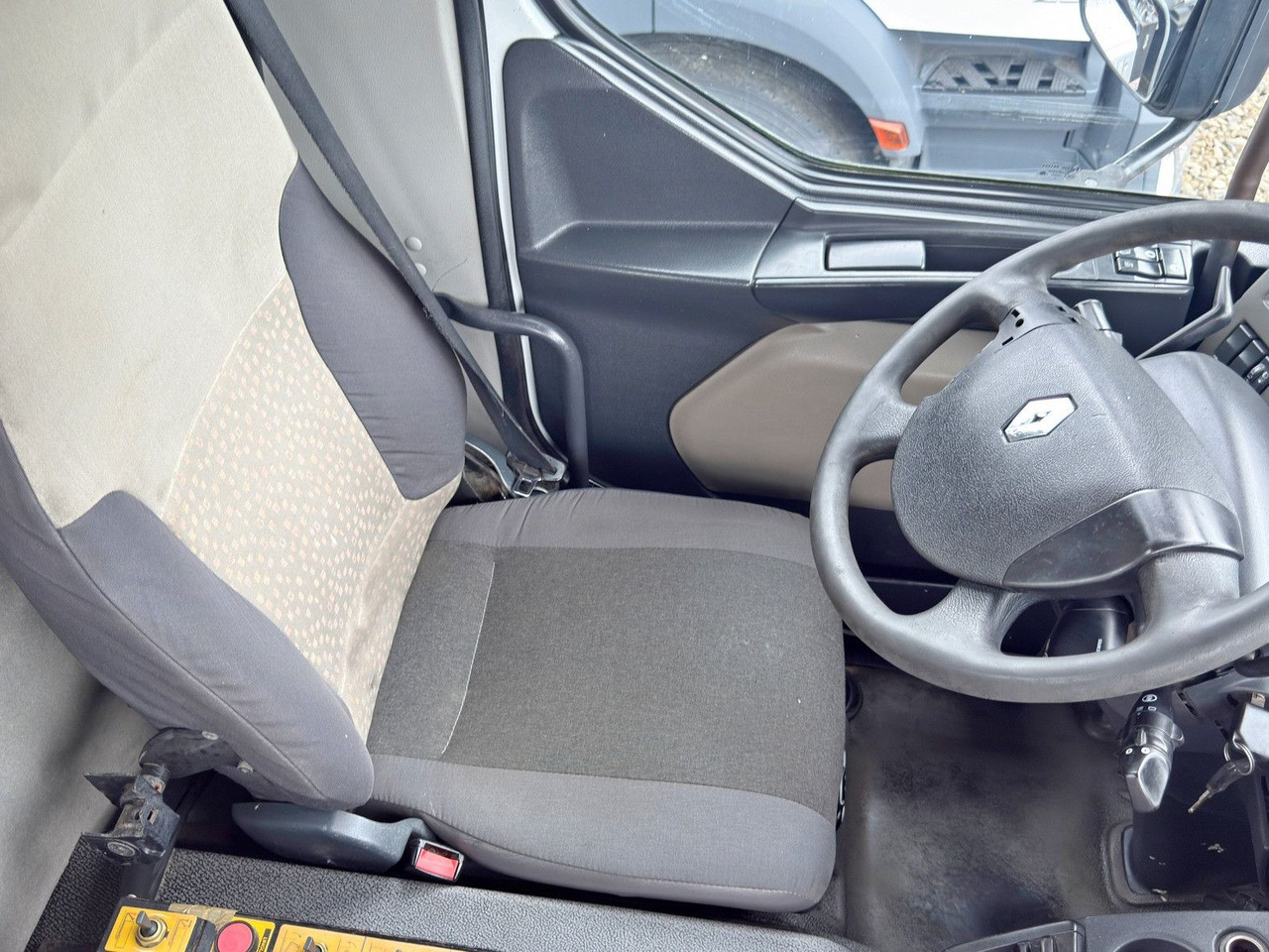 Renault MIDLUM 300 DXI* ABROLLKIPPER * TOPZUSTAND en leasing occasion Renault MIDLUM 300 DXI* ABROLLKIPPER * TOPZUSTAND: photos 11