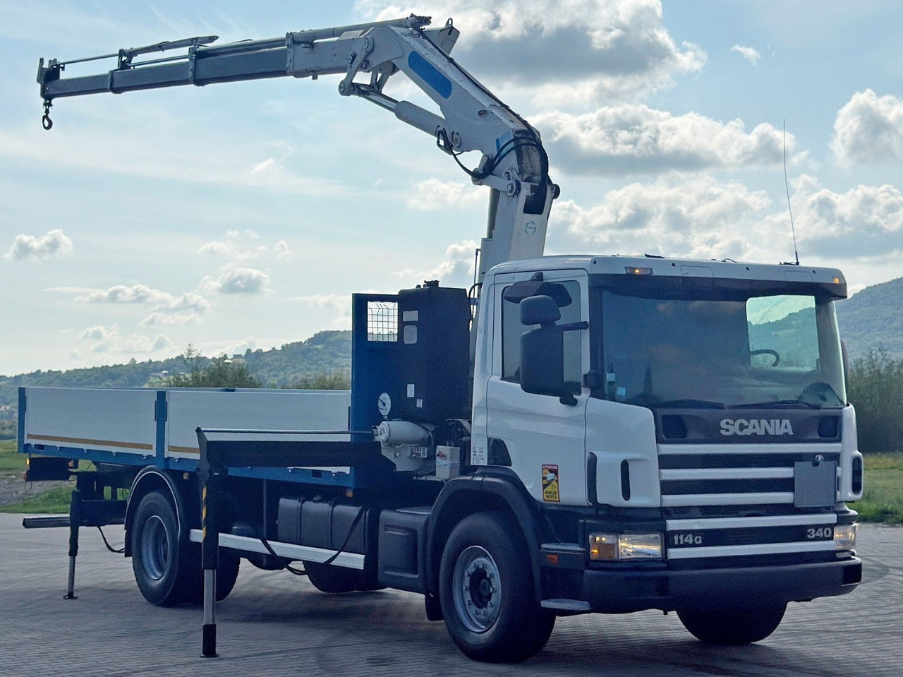 Scania 114 G 340 * PRITSCHE 7,00m * EFFER 210 3S + FUNK - Camion grue: photos 2 Scania 114 G 340 * PRITSCHE 7,00m * EFFER 210 3S + FUNK - Camion grue: photos 2