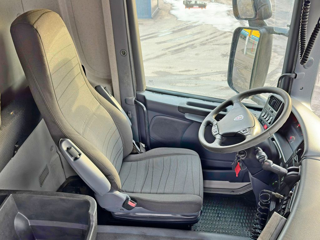 Camion benne Scania G 480 * Kipper * TOPZUSTAND / 8x4 Scania G 480 * Kipper * TOPZUSTAND / 8x4: photos 10 Camion benne Scania G 480 * Kipper * TOPZUSTAND / 8x4 Scania G 480 * Kipper * TOPZUSTAND / 8x4: photos 10