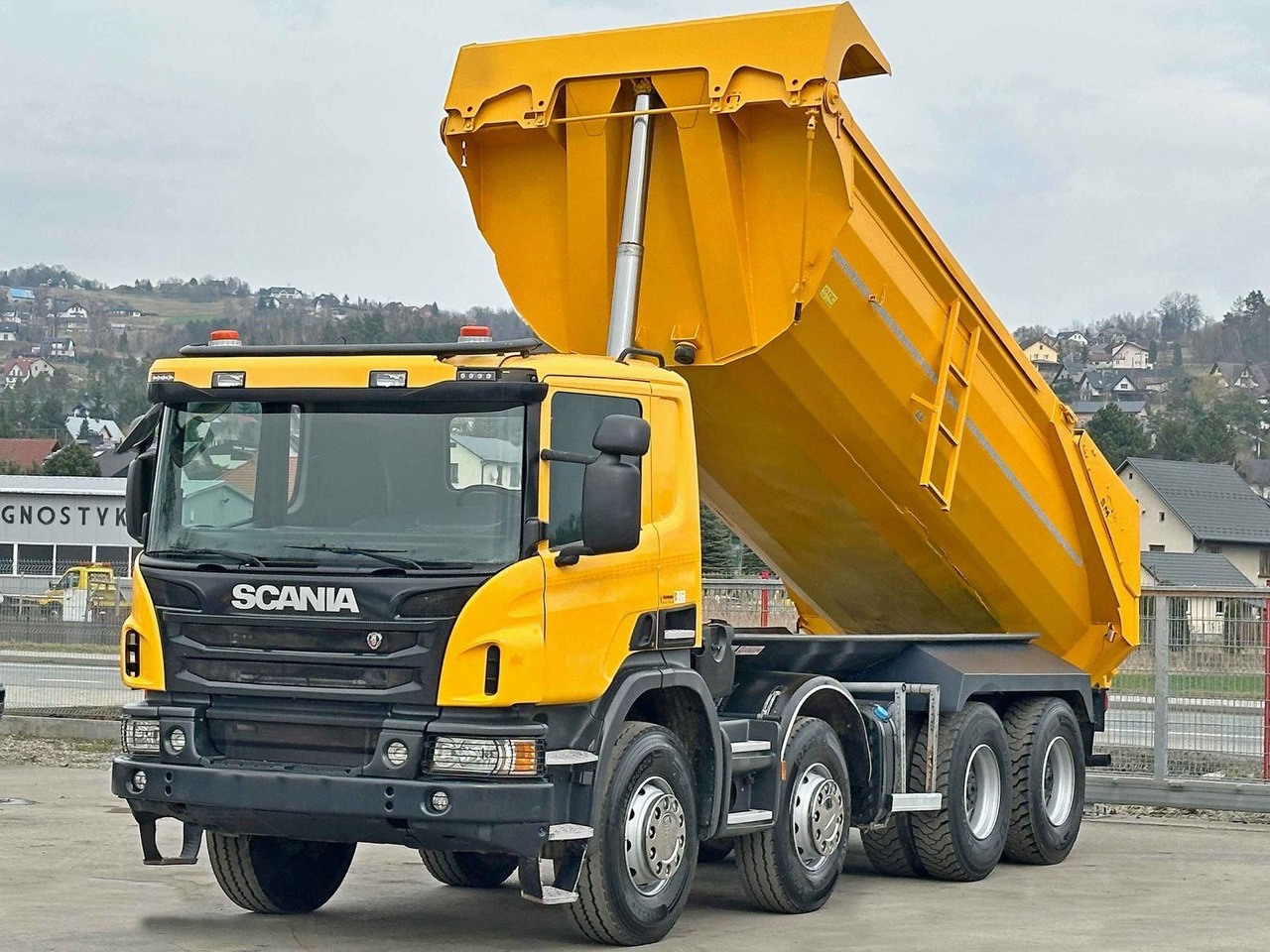 Scania P 400 Kipper * 8x4 * TOPZUSTAND ! - Camion benne: photos 4 Scania P 400 Kipper * 8x4 * TOPZUSTAND ! - Camion benne: photos 4