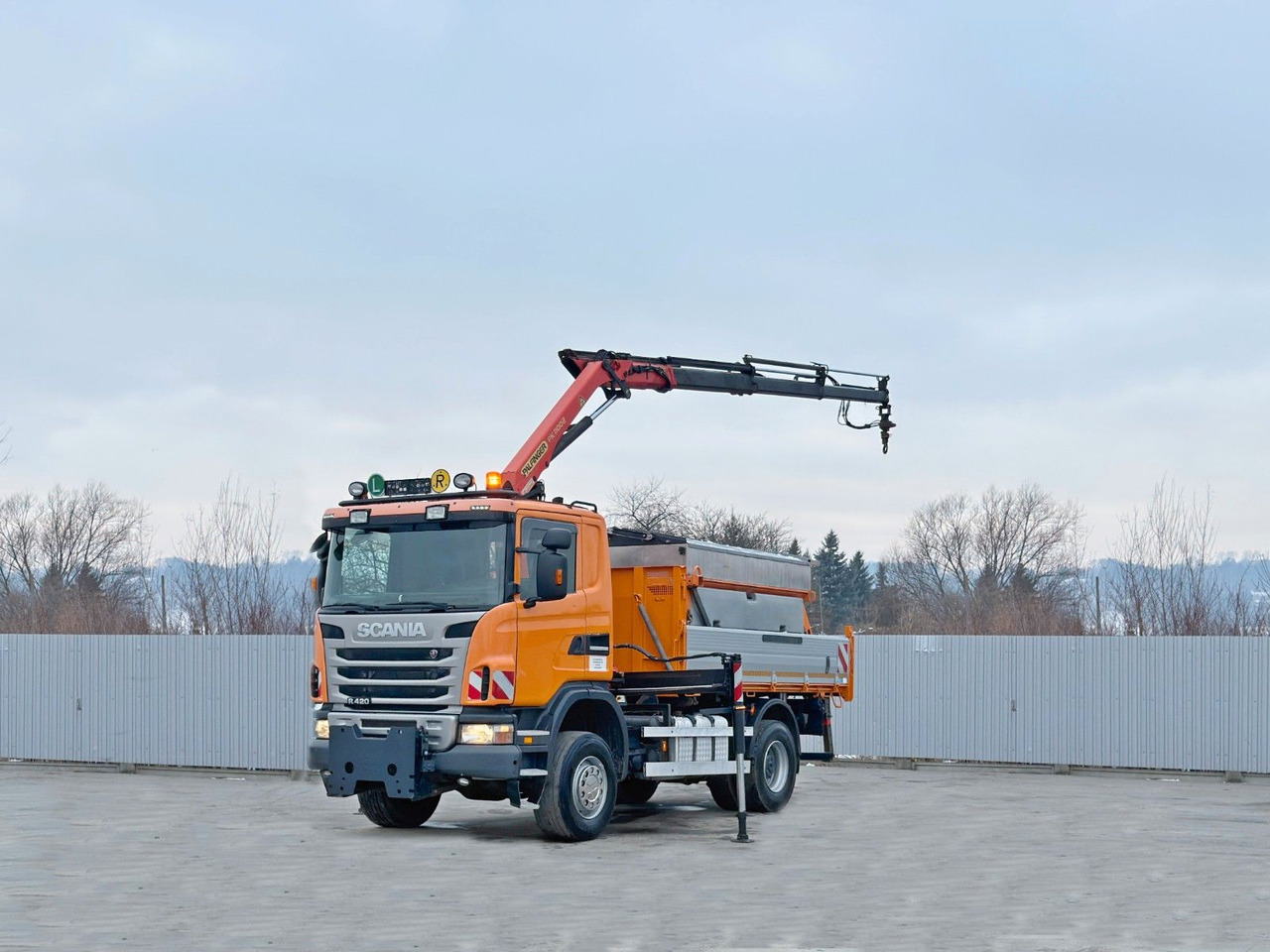 Scania R 420 KIPPER 4,15 m * PK 11002/FUNK * sandblaste - Camion grue: photos 3 Scania R 420 KIPPER 4,15 m * PK 11002/FUNK * sandblaste - Camion grue: photos 3