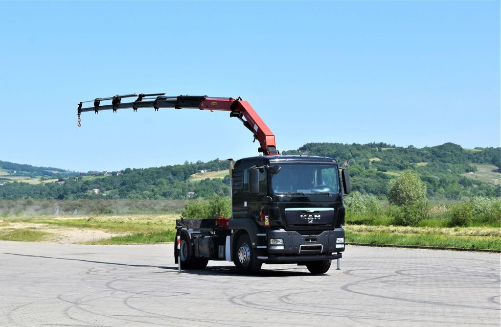 MAN TGS 18.400 Sattelzugmaschine + KRAN/FUNK - Tracteur routier: photos 2 MAN TGS 18.400 Sattelzugmaschine + KRAN/FUNK - Tracteur routier: photos 2