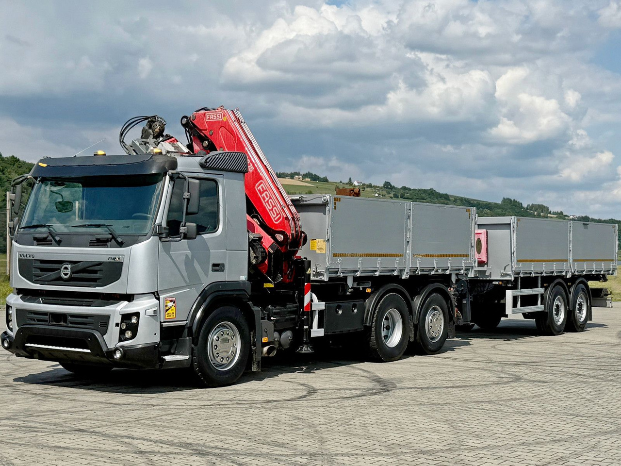 Volvo FMX 420* FASSI F275.2.25 + FUNK + Anhänger / TOP - Camion benne, Camion grue: photos 5 Volvo FMX 420* FASSI F275.2.25 + FUNK + Anhänger / TOP - Camion benne, Camion grue: photos 5