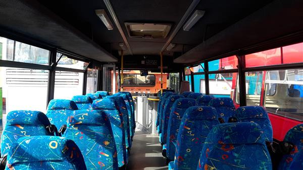 2004 Mercedes  33 seat dual purpose minicoach - Bus interurbain: photos 5 2004 Mercedes  33 seat dual purpose minicoach - Bus interurbain: photos 5