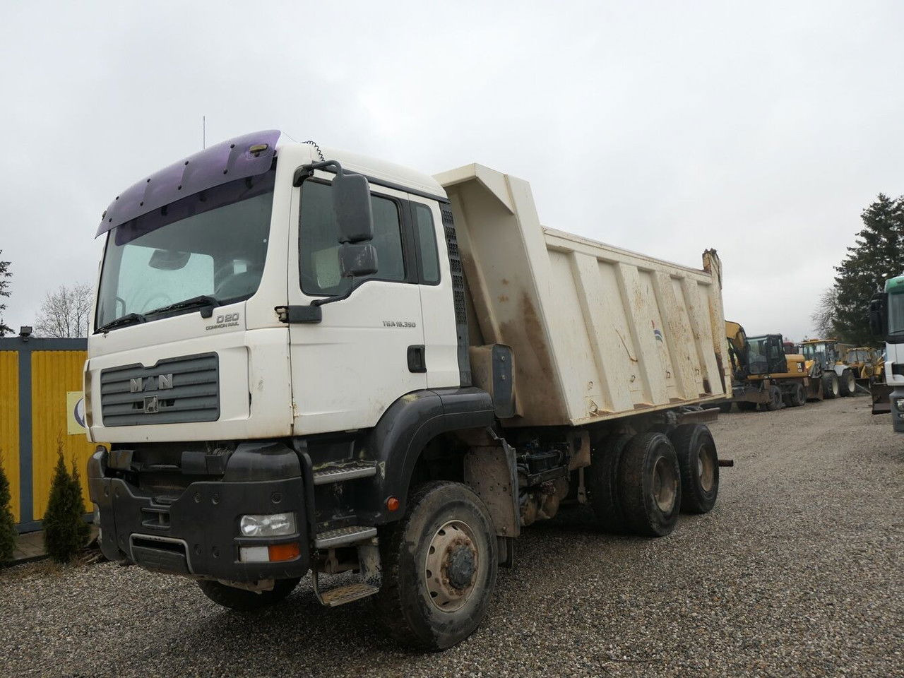 MAN TGA 33.390 - Camion benne: photos 2 MAN TGA 33.390 - Camion benne: photos 2
