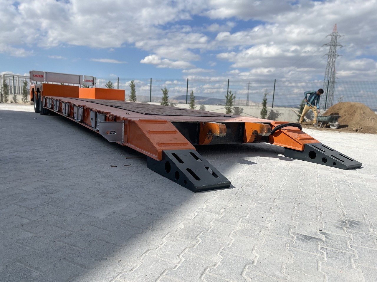 LIDER 2025 MODEL NEW LOWBOY TRAILER FROM MANUFACTURER - Semi-remorque surbaissé: photos 5 LIDER 2025 MODEL NEW LOWBOY TRAILER FROM MANUFACTURER - Semi-remorque surbaissé: photos 5