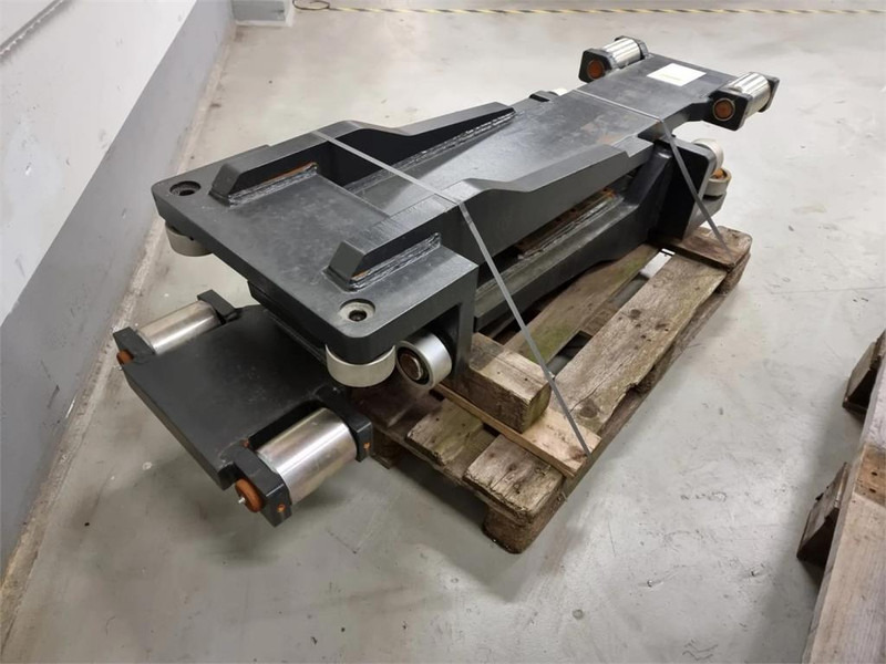 Fork brackets LEFB 25 - Fourches pour Matériel de manutention: photos 3 Fork brackets LEFB 25 - Fourches pour Matériel de manutention: photos 3