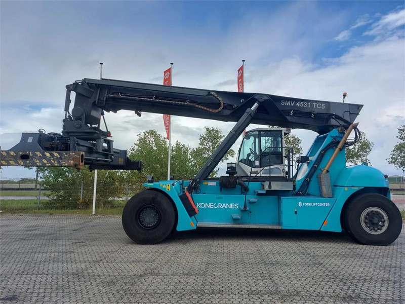 KONECRANES SMV 4531 TC5 - Reach stacker: photos 2 KONECRANES SMV 4531 TC5 - Reach stacker: photos 2
