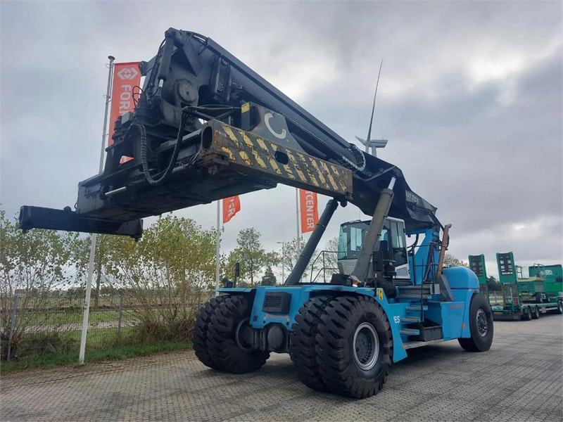 KONECRANES SMV 4531 TC5 - Reach stacker: photos 3 KONECRANES SMV 4531 TC5 - Reach stacker: photos 3