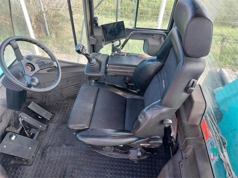Reach stacker KONECRANES SMV 4532 TC5: photos 12 Reach stacker KONECRANES SMV 4532 TC5: photos 12
