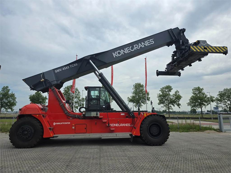 KONECRANES SMV 4543 TC6 - Reach stacker: photos 1 KONECRANES SMV 4543 TC6 - Reach stacker: photos 1