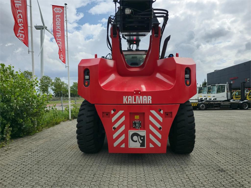 Reach stacker Kalmar DRU450-62S5: photos 7 Reach stacker Kalmar DRU450-62S5: photos 7