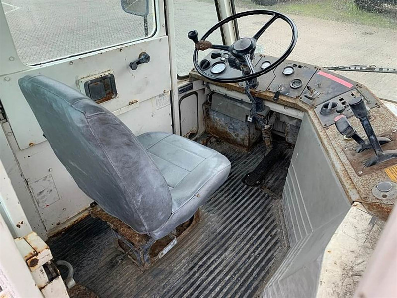 Tracteur portuaire Kalmar Ottawa 50: photos 9