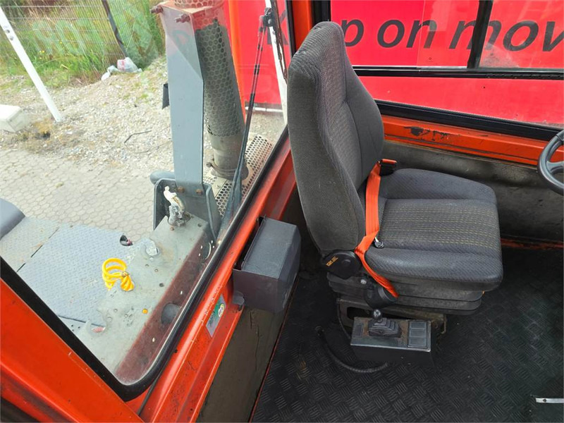 Tracteur portuaire Terberg YT182: photos 19