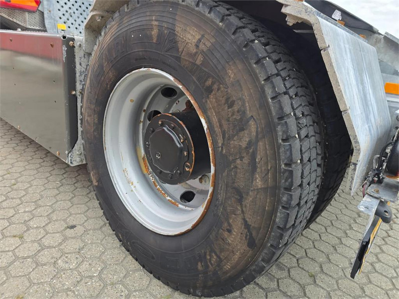 Tracteur portuaire Terberg YT223: photos 11