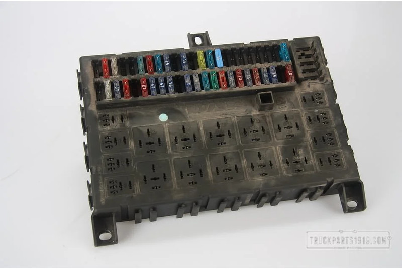 DAF Electrical System Zekeringen kast - Fusible pour Camion: photos 1 DAF Electrical System Zekeringen kast - Fusible pour Camion: photos 1
