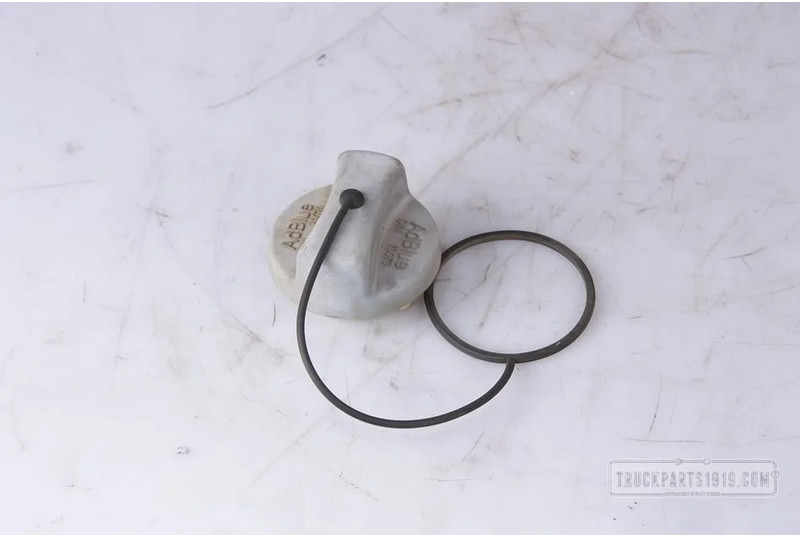 DAF Exhaust System AdBlue tankdop DAF - AdBlue réservoir pour Camion: photos 1 DAF Exhaust System AdBlue tankdop DAF - AdBlue réservoir pour Camion: photos 1