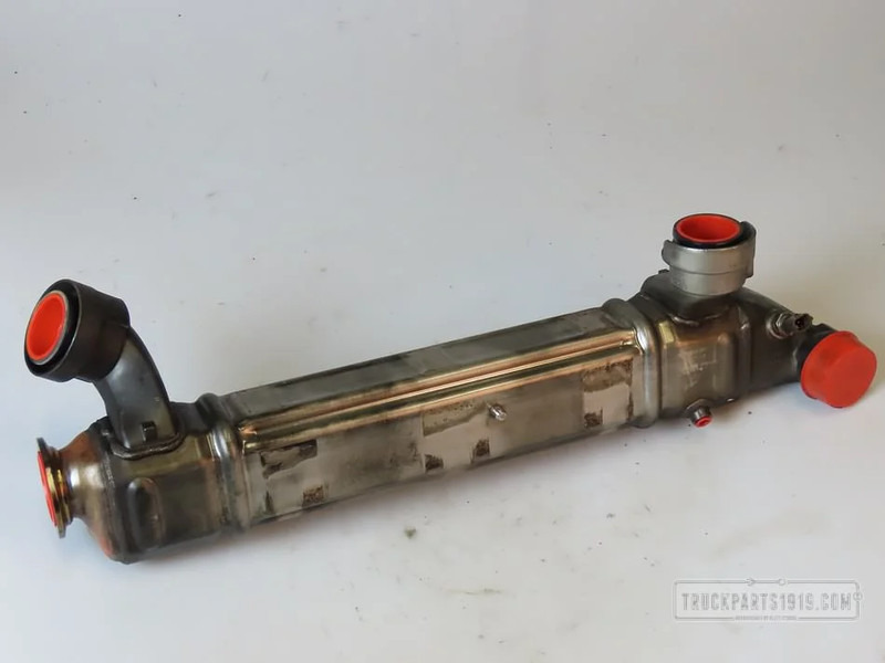 DAF Exhaust System EGR koeler DAF MX 11 - Refroidisseur EGR pour Camion: photos 1 DAF Exhaust System EGR koeler DAF MX 11 - Refroidisseur EGR pour Camion: photos 1