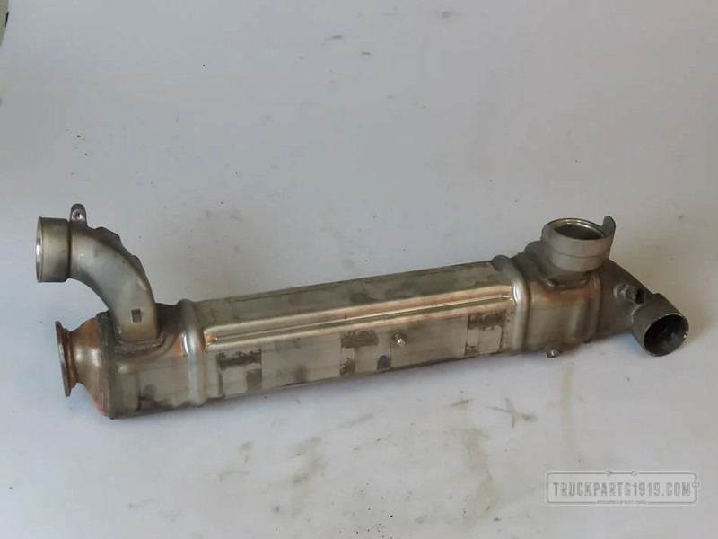 DAF Exhaust System EGR koeler DAF MX 11 - Refroidisseur EGR pour Camion: photos 1 DAF Exhaust System EGR koeler DAF MX 11 - Refroidisseur EGR pour Camion: photos 1