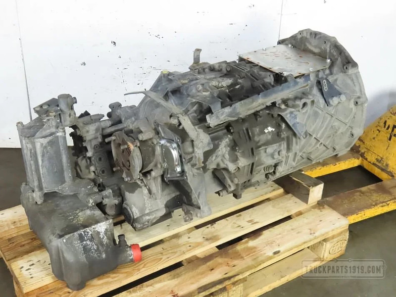 DAF Gearbox & Clutch Parts Versnellingsbak 12AS2131TD DAF - Boîte de vitesse pour Camion: photos 2 DAF Gearbox & Clutch Parts Versnellingsbak 12AS2131TD DAF - Boîte de vitesse pour Camion: photos 2