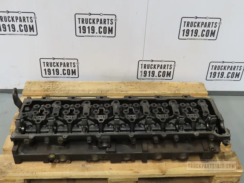 MAN 51031006170 Cilinderkop D2066 - Bloc-cylindres pour Camion: photos 1 MAN 51031006170 Cilinderkop D2066 - Bloc-cylindres pour Camion: photos 1